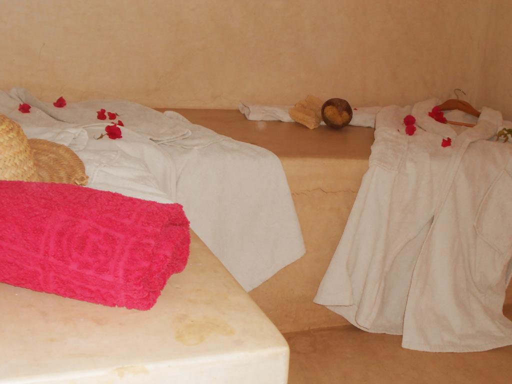 Riad Le Bel Oranger Marrakesh Bagian luar foto
